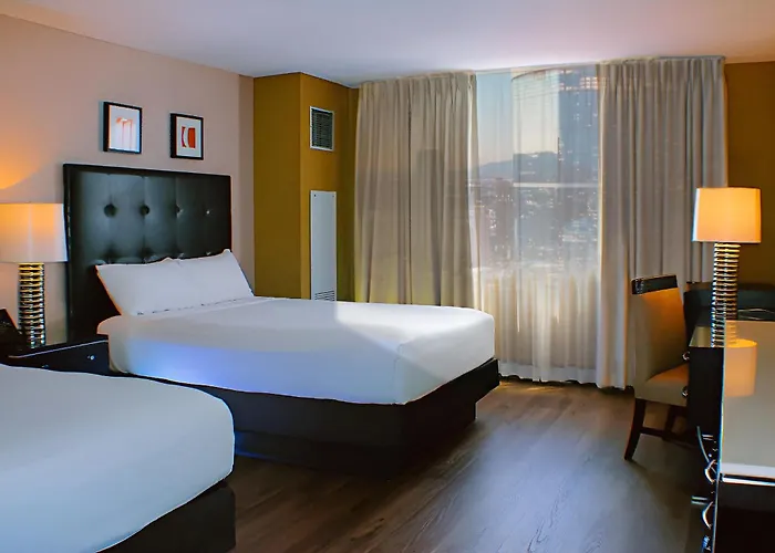 Circus Circus , Casino & Theme ParkCasino Hotel